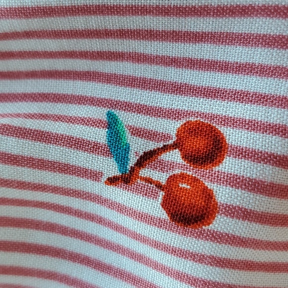 🍒Coverstitched Rayon Top - Picture 13 of 13